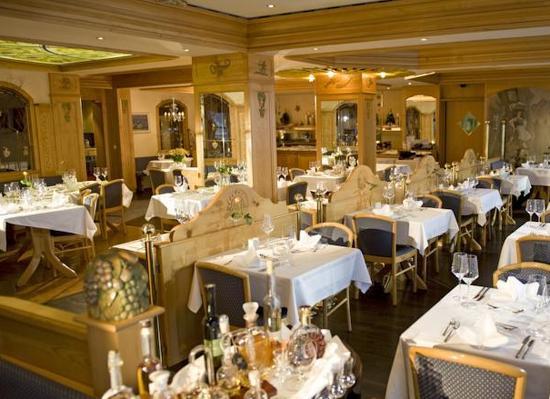 Parkhotel Quellenhof